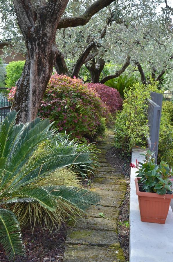 H2O Bed & Breakfast Sirmione Dış mekan fotoğraf