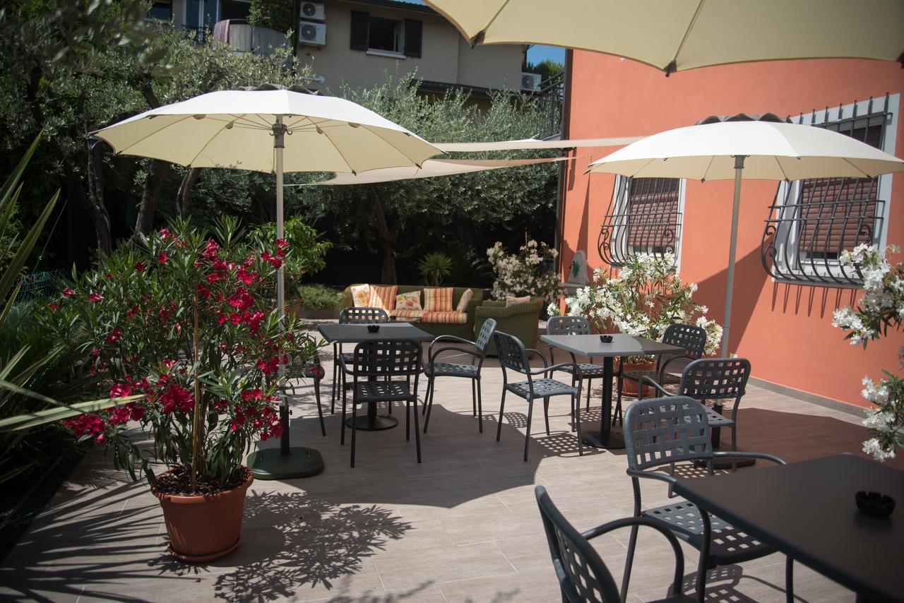 H2O Bed & Breakfast Sirmione Dış mekan fotoğraf