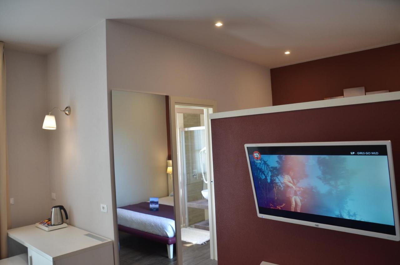 H2O Bed & Breakfast Sirmione Dış mekan fotoğraf